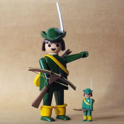 Robin Hood Gigante - 20 cm