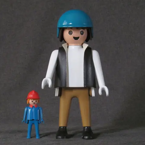 Motoqueiro Gigante - 20 cm