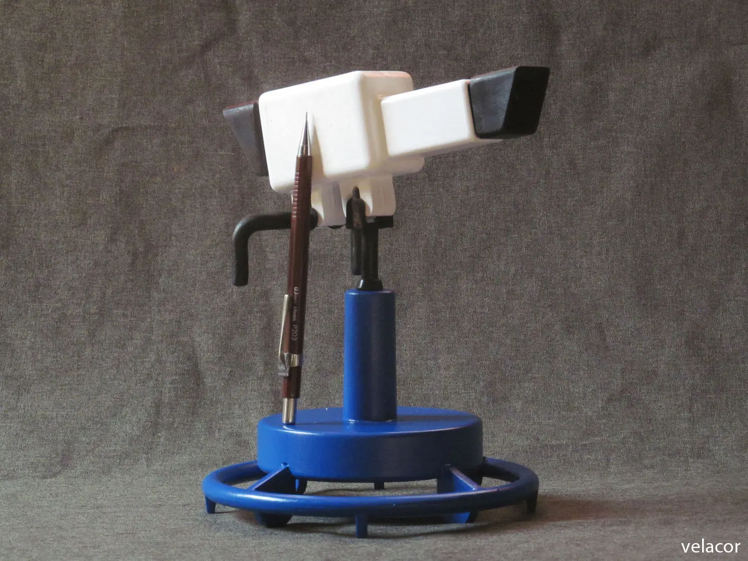 Câmera Pedestal 20 cm