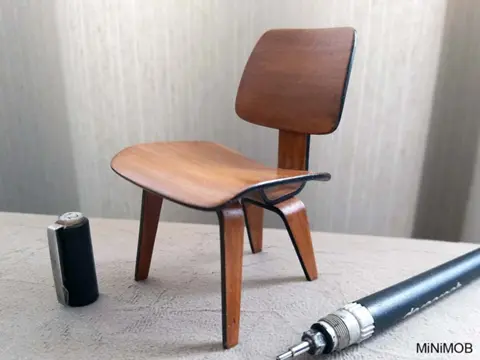 Cadeira DCW